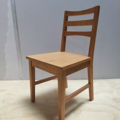 Solid wood dining chair