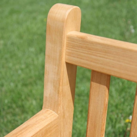 4 Seat curved bench