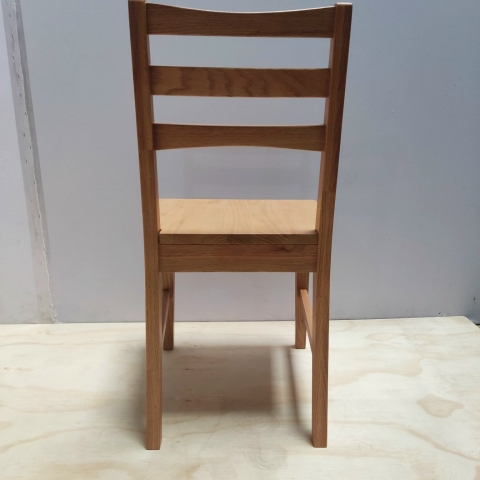 Solid wood dining chair