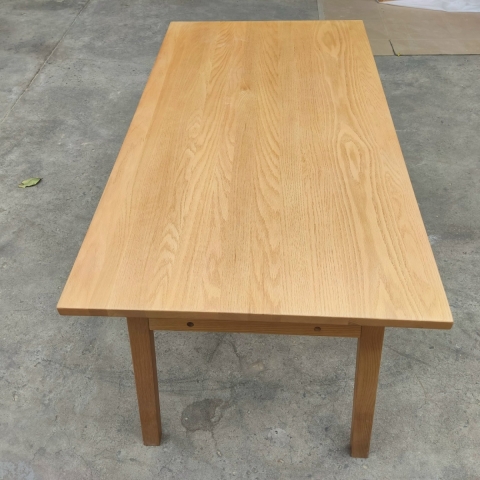 Dining table 140CM