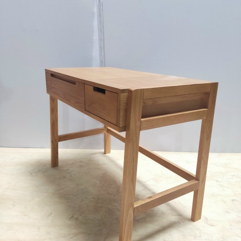 Makeup table