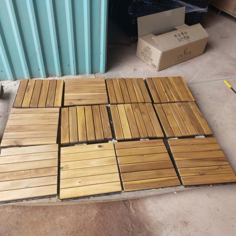 Deck Tile 01